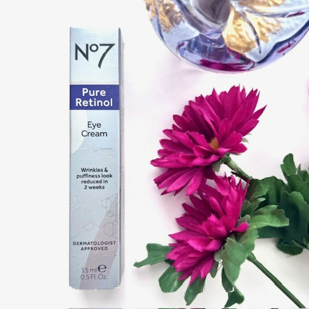 No 7 Pure Retinol Eye Cream - New in Box